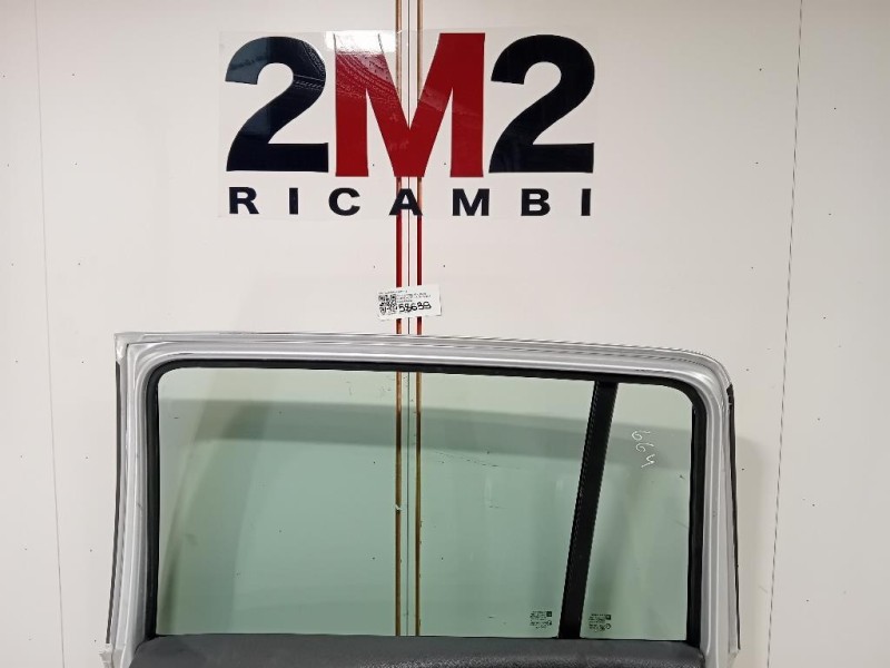 Porta POST DX 13203016 Opel Zafira B 2005