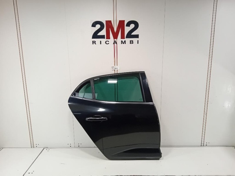 Porta POST DX 821001172R Renault Mégane IV 2016