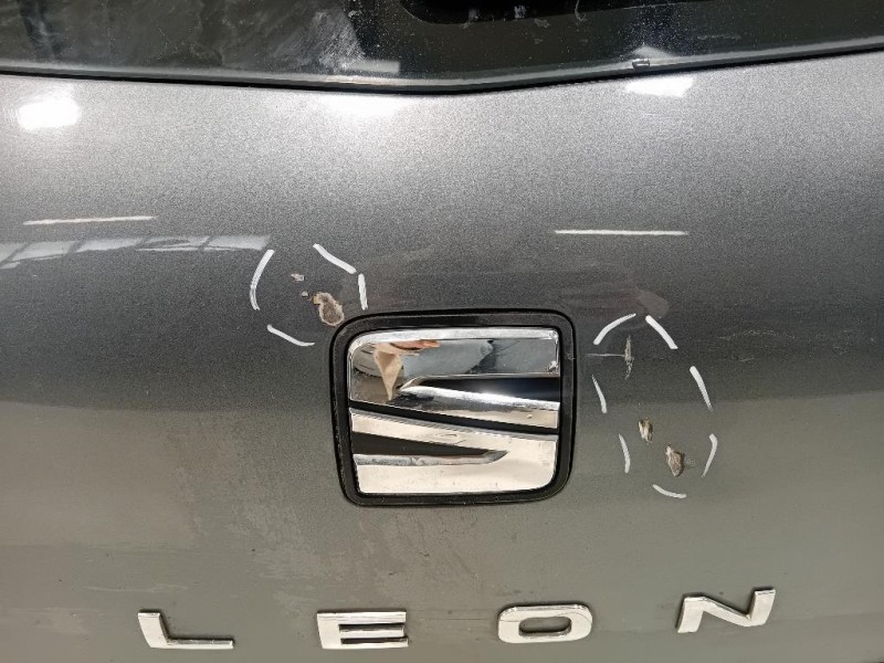 Portello POST 5F4827024 Seat LEON 5F1 2013