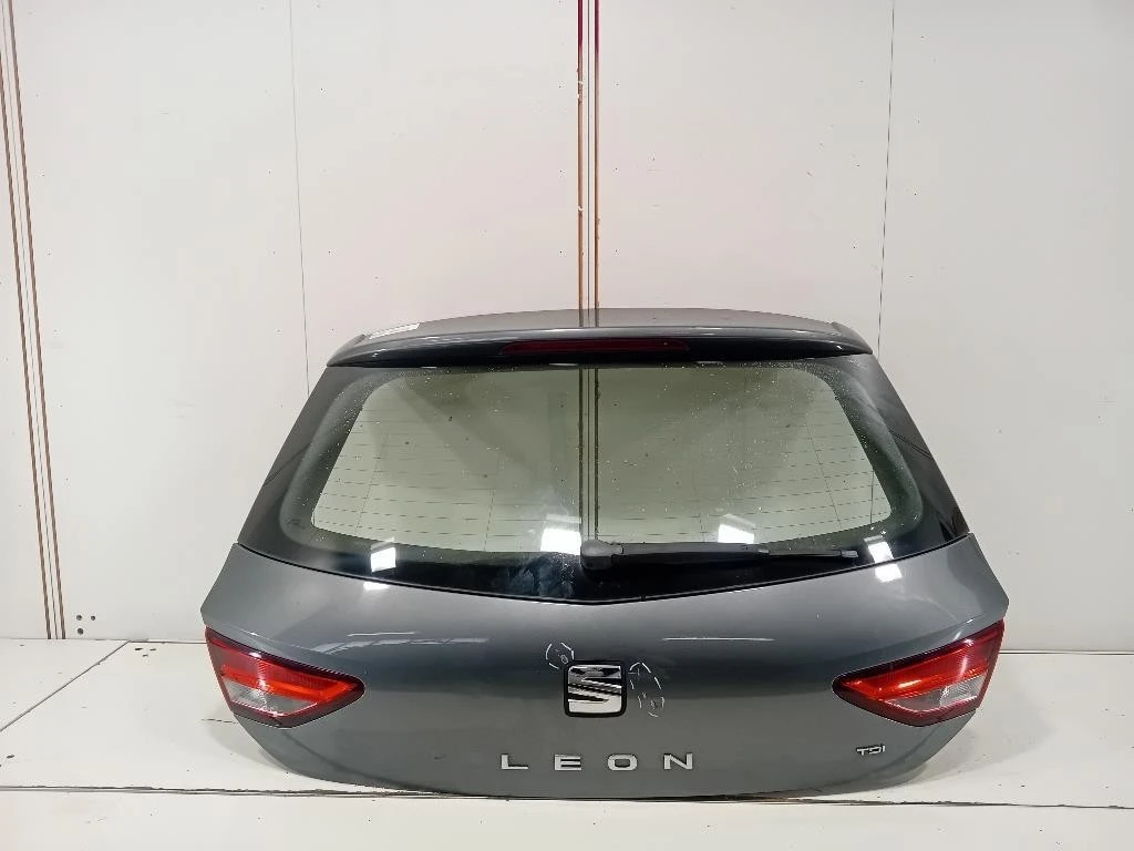 Portello POST 5F4827024 Seat LEON 5F1 2013