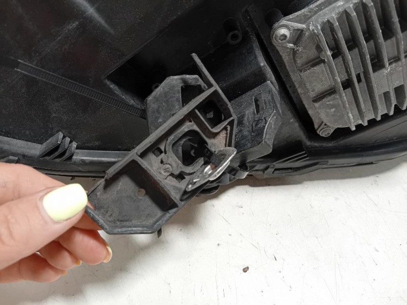 Proiettore ANT DX A1769069200 Mercedes Classe A W176 2015