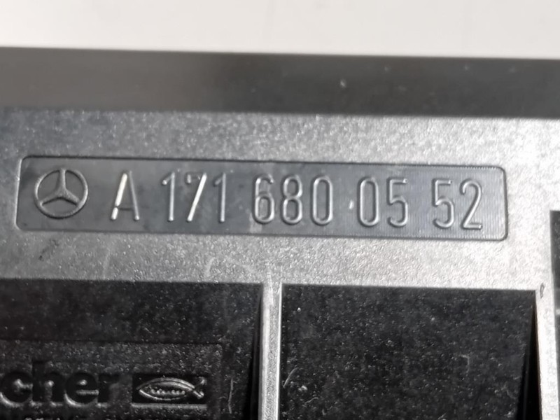 BOX Portaoggetti A1716800552 Mercedes Classe SLK R171 2004