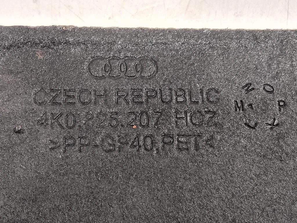 Carter Protezione Sottoscocca Centrale SX 4K0 825 207 Audi A6 4a5c8 Avant 2018