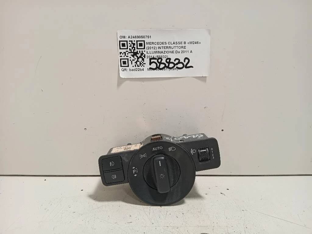 Interruttore Illuminazione A2469050751 Mercedes Classe B W246 2012