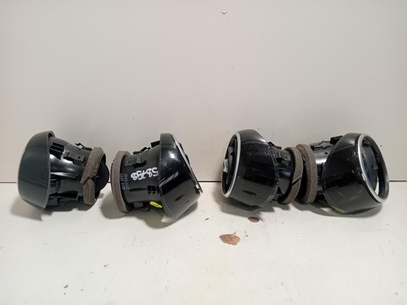 KIT Griglie Condotto ARIA Cruscotto 8X28209018X28209518X2820902 Audi A1 8XK 2015
