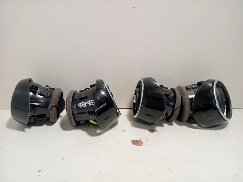KIT Griglie Condotto ARIA Cruscotto 8X28209018X28209518X2820902 Audi A1 8XK 2015