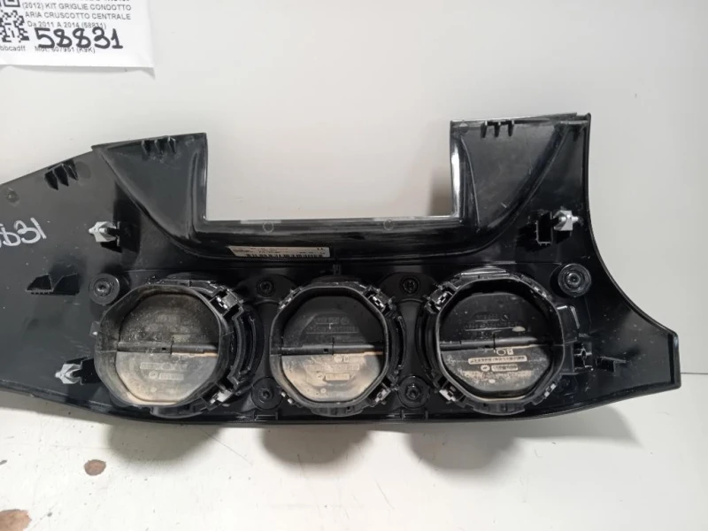 KIT Griglie Condotto ARIA Cruscotto Centrale A2466809471 Mercedes Classe B W246 2012