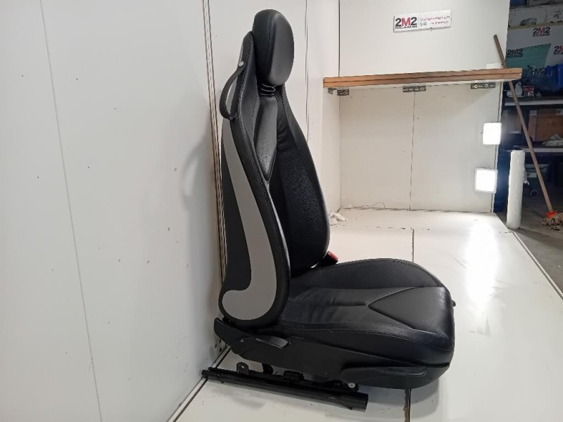 KIT Sedili KIT SEDILI Mercedes Classe SLK R171 2004