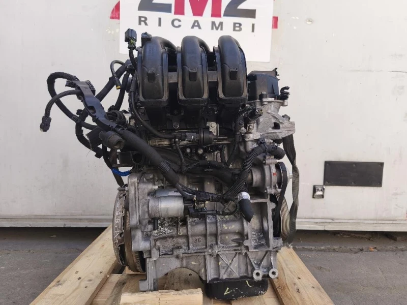 Motore Completo HM01 82 CV 60 KW Peugeot 208 I 2015