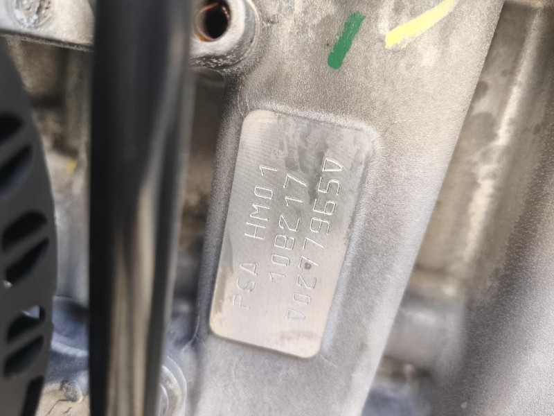 Motore Completo HM01 82 CV 60 KW Peugeot 208 I 2015