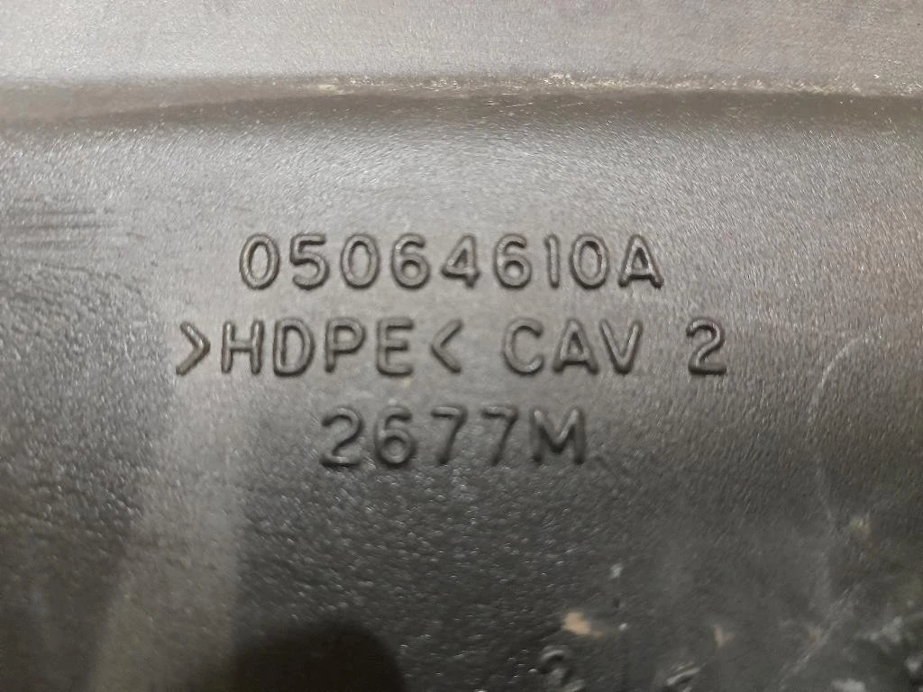 Cassa Altoparlante Subwoofer Autoradio 05064610A Jeep Grand Cherokee IV 2013