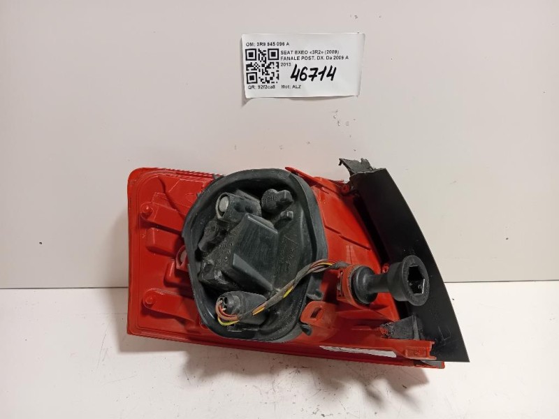 Fanale POST DX 3R9 945 096 A Seat EXEO 3R2 2009