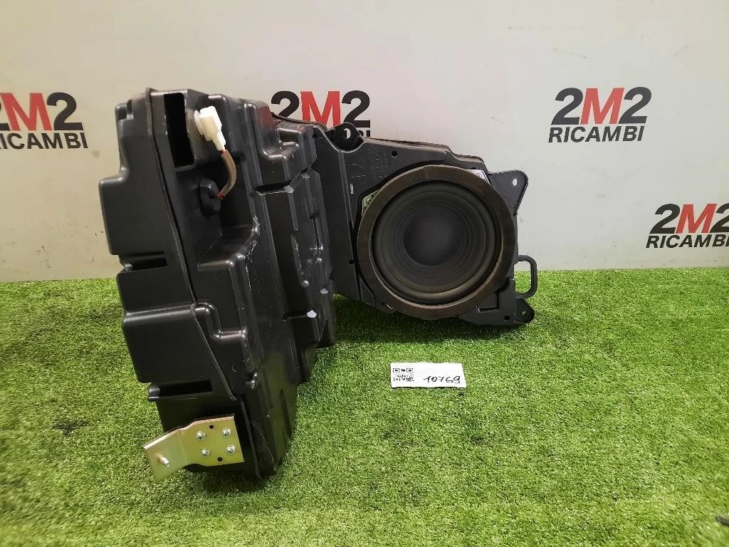 Cassa Altoparlante Subwoofer Autoradio 8615048090 Lexus Serie RX IV 2016