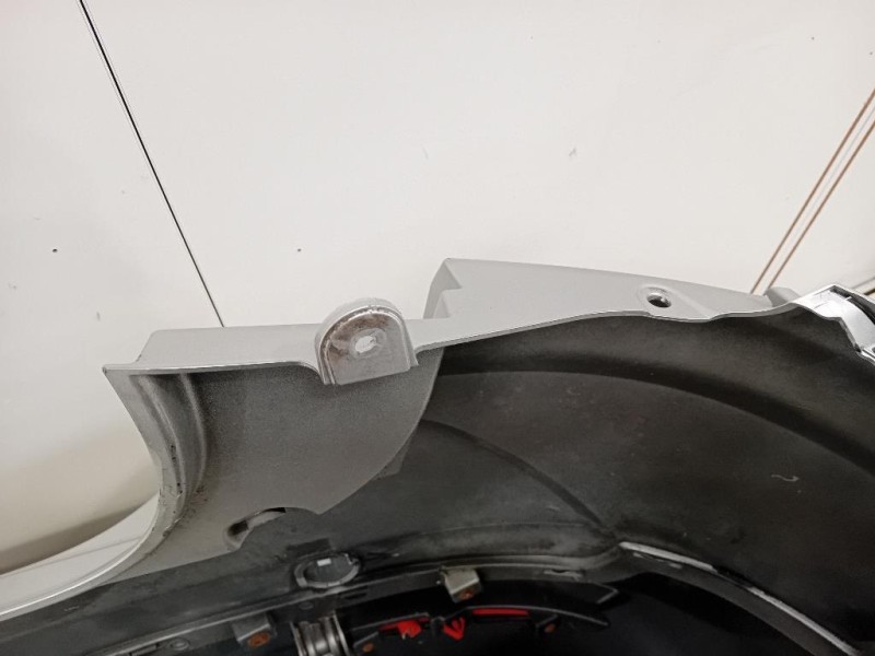 Paraurti POST 7881135000 Ssangyong Tivoli 2015