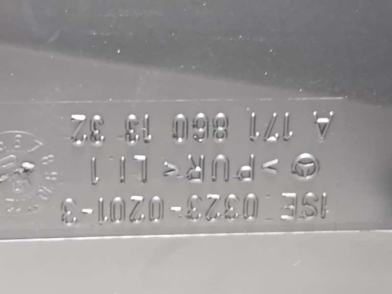 Poggiatesta Sedile POST A1718601432A1718601332 Mercedes Classe SLK R171 2004