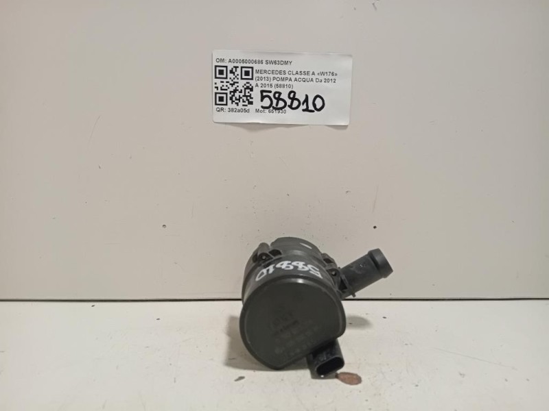 Pompa Acqua A0005000686 Mercedes Classe A W176 2013