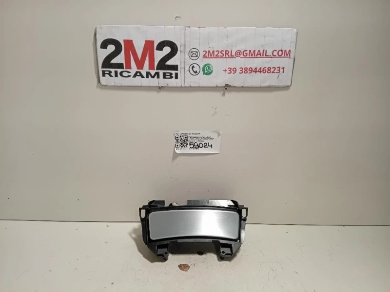 Posacenere A1726800152 Mercedes Classe SLK R172 2011