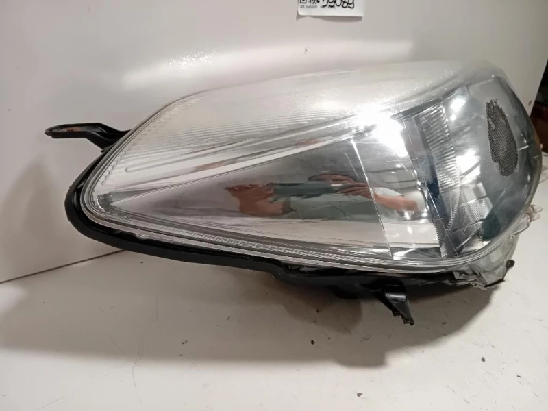 Proiettore ANT DX PROIETTORE ANT DX Toyota Yaris IV 2014
