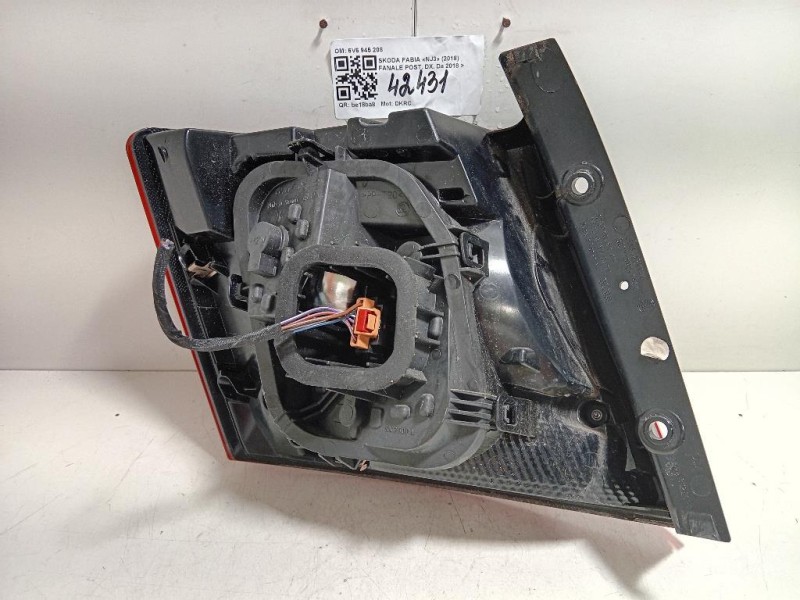 Fanale POST DX 6V6 945 208 Skoda Fabia NJ3 2018