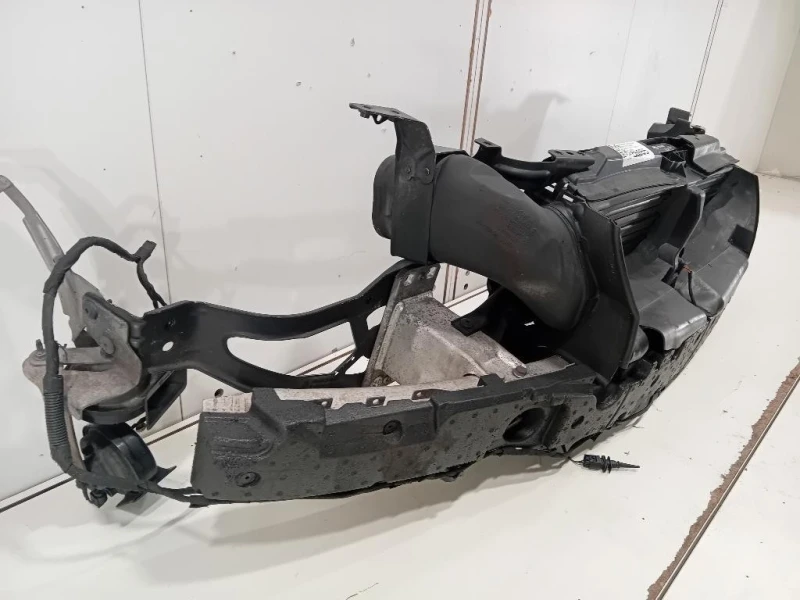 Rivestimento Frontale ANT 51647033745 Bmw Serie 5 E60 Berlina 2004
