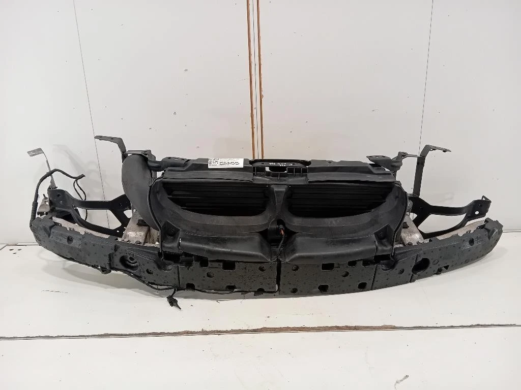Rivestimento Frontale ANT 51647033745 Bmw Serie 5 E60 Berlina 2004
