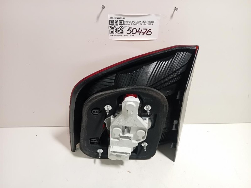 Fanale POST DX 1Z9945258 Skoda Octavia 1Z3 2009