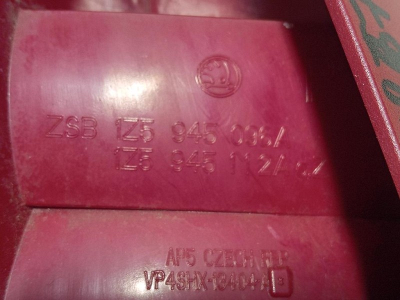 Fanale POST DX 1Z5945096 Skoda Octavia 1Z5 SW 2004