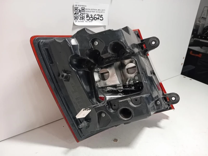 Fanale POST DX 0020193212 Skoda Octavia 5E3 2017