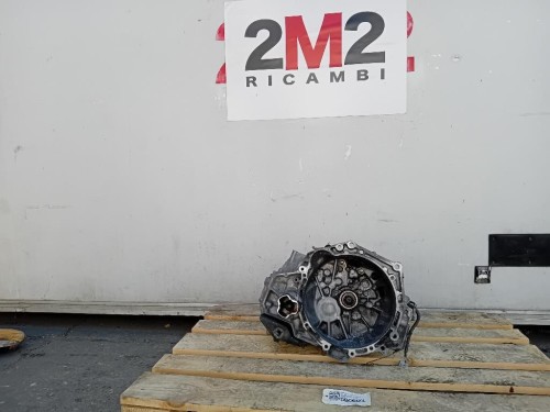 Cambio 6 MARCE MANUALE Toyota Yaris IV 2014