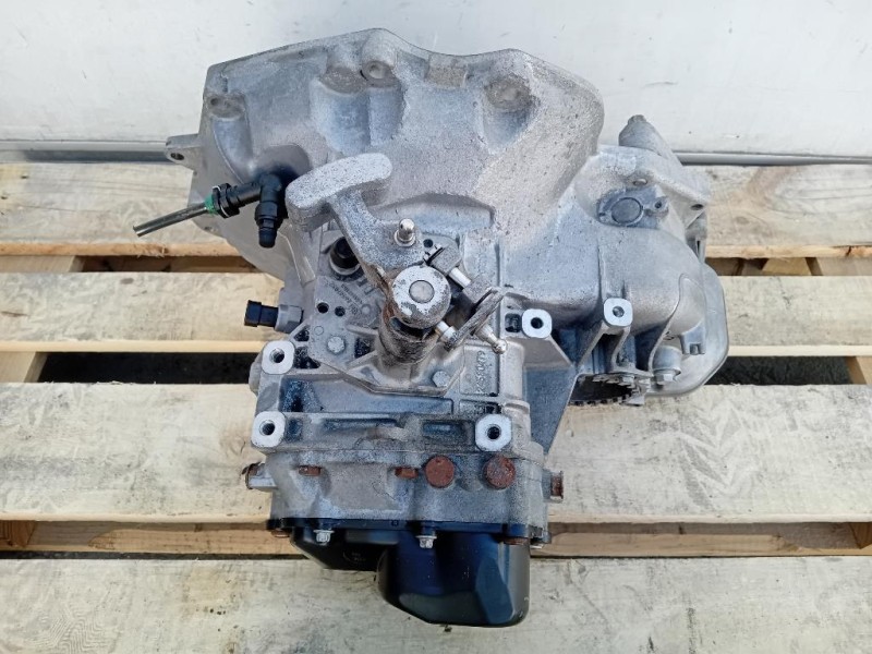 Cambio 5 MARCE MANUALE Opel Corsa E 2014