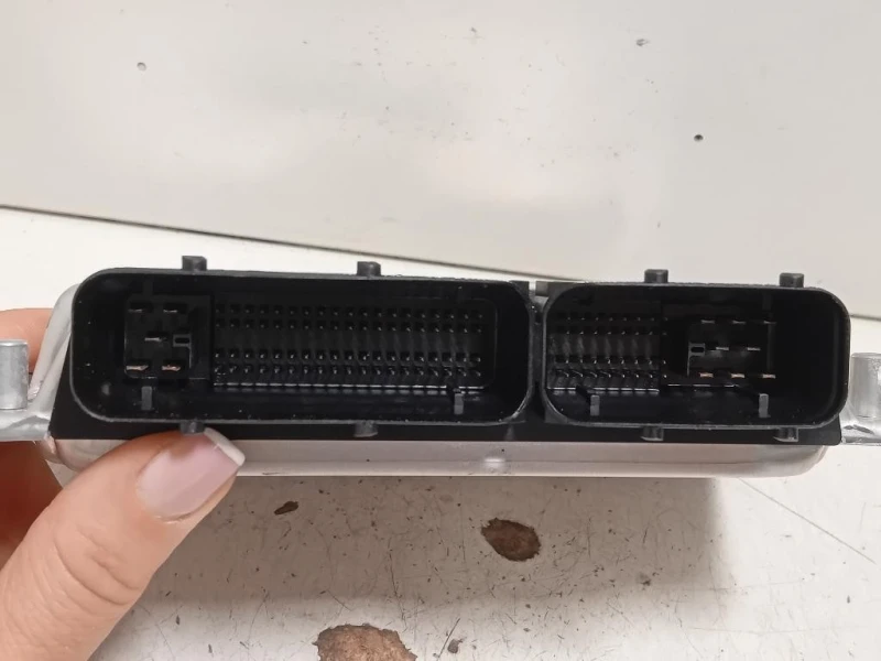 Centralina Iniezione 8E3910560 Audi A4 8EC 2005