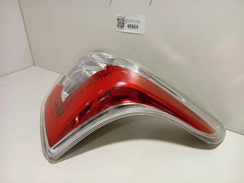 Fanale POST DX 83602-35000 Ssangyong Tivoli 2015