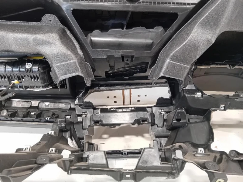 Cruscotto CRUSCOTTO Volkswagen Tiguan II 2016