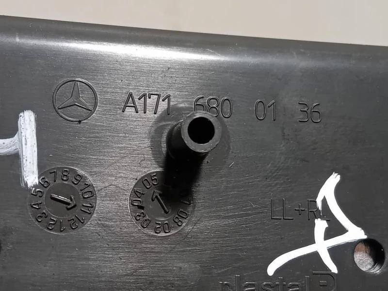 Listello Console Centrale A1716800136 Mercedes Classe SLK R171 2004