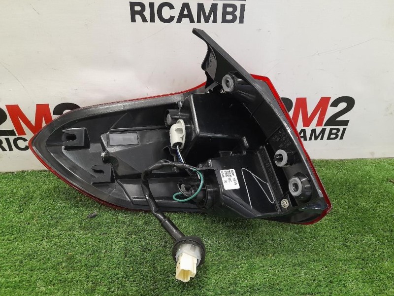 Fanale POST DX 34906 Suzuki Vitara II 2018