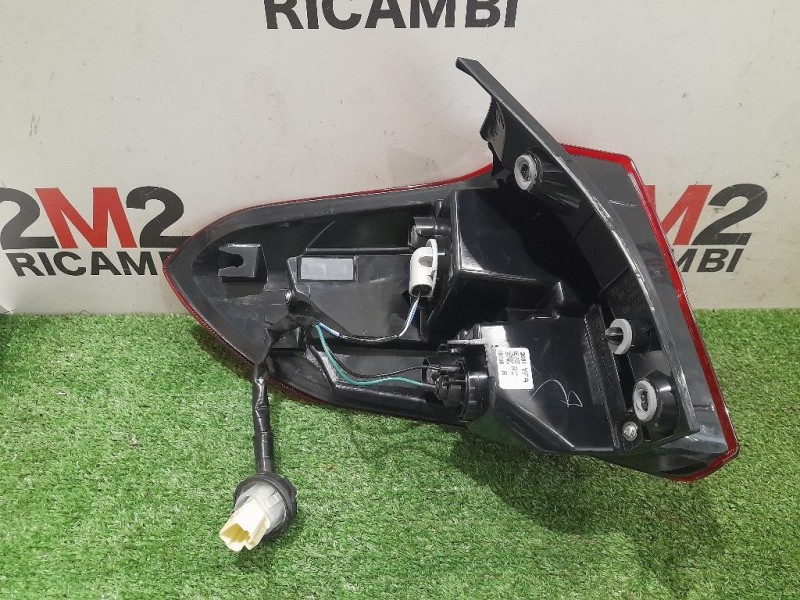 Fanale POST DX 34906 Suzuki Vitara II 2018