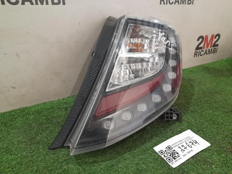 Fanale POST DX 815510D390 Toyota Yaris IV 2012