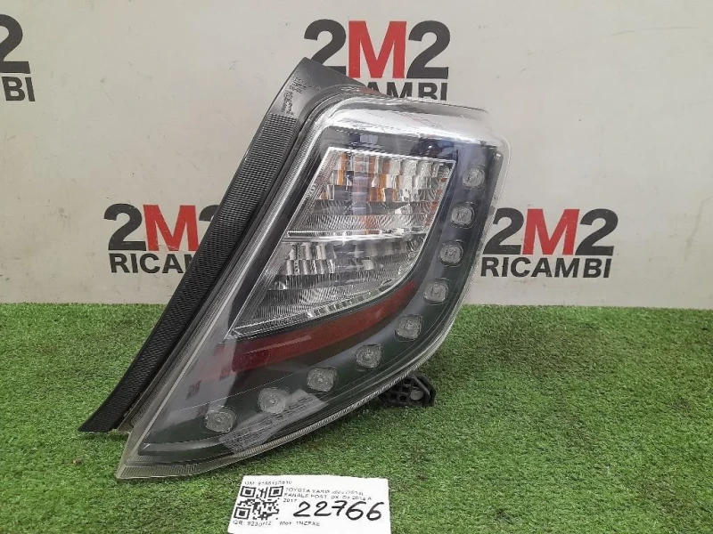 Fanale POST DX Toyota Yaris IV 2014
