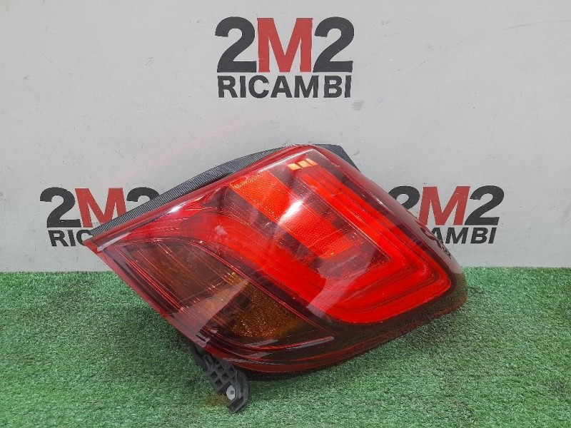 Fanale POST DX 815510D600 Toyota Yaris IV 2014