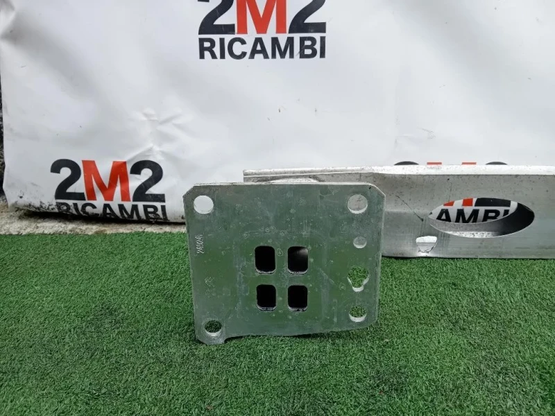 Traversa Paraurti POST 9852641980 Peugeot Expert III 2016