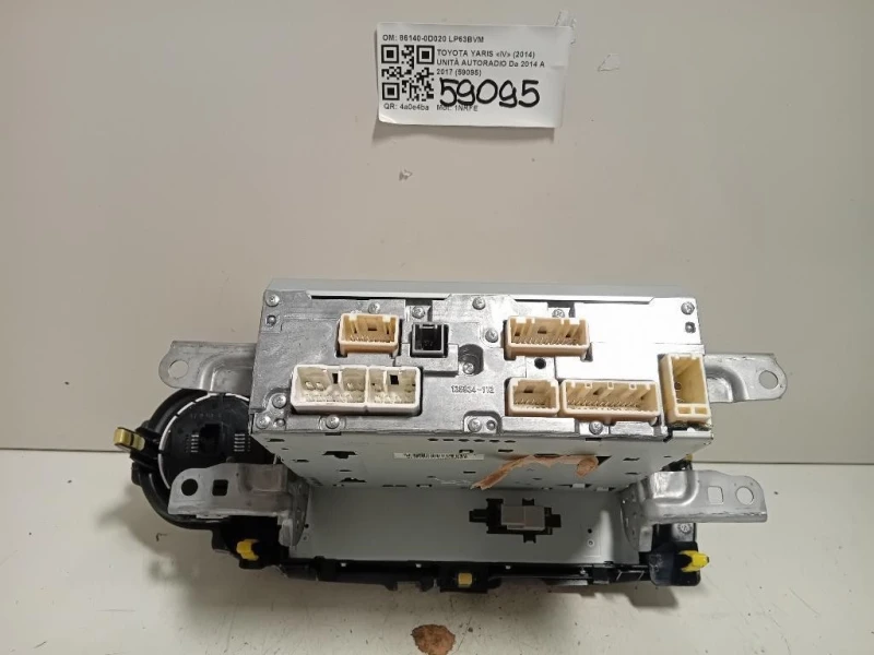 Unità Autoradio 86140-0D020 Toyota Yaris IV 2014