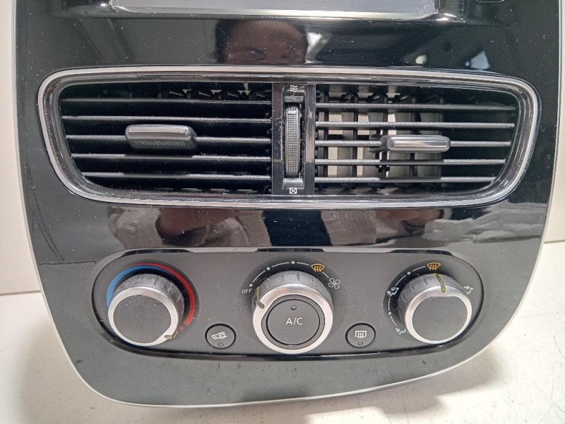 Unita DI Comando Multimediale 281150502R Renault CLIO IV 2016
