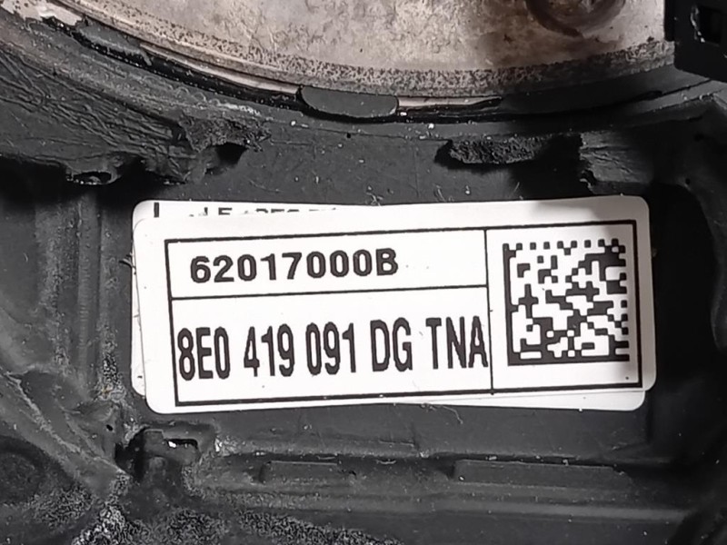 Volante 61711340B00 Audi A4 8EC 2005