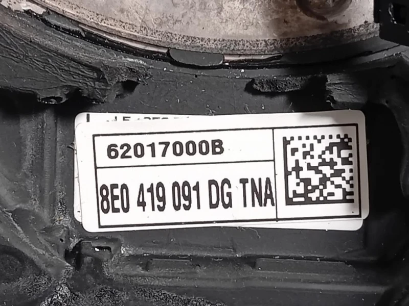Volante 61711340B00 Audi A4 8EC 2005