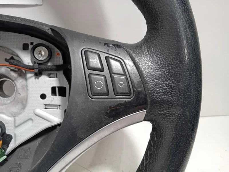 Volante 6795574 Bmw X1 E84 2010
