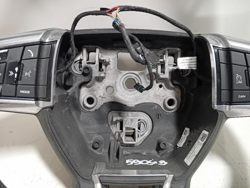 Volante FK72-3F563-DE8PVJ Land Rover Discovery V Sport 2015