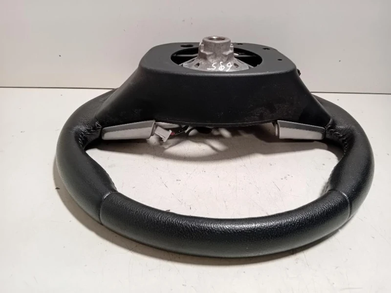 Volante 306744199483 Toyota Yaris IV 2014