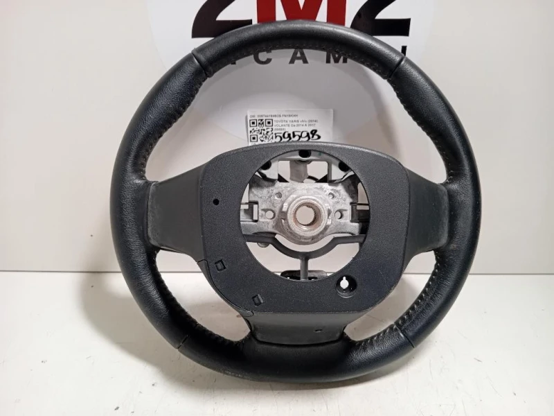 Volante 306744199B2S Toyota Yaris IV 2014