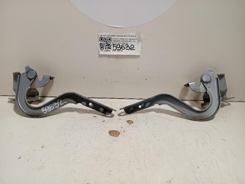 KIT Cerniere Cofano ANT KIT CERNIERE COFANO ANT Toyota Yaris IV 2014