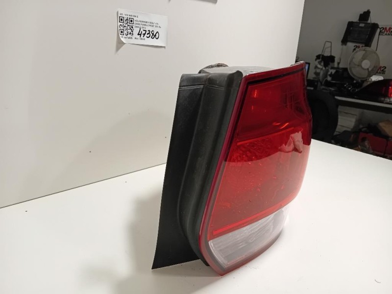 Fanale POST DX 1K3 945 096 E Volkswagen GOLF VI 2009